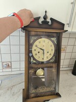 Ingás falióra eladó!