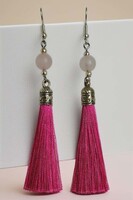 Új, handmade pink színű selyembojtos fülbevaló rózakvarc ásványgyönggyel