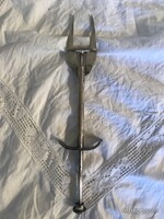 HÚSVILLA  - RUGÓS - EZÜSTÖZÖTT -20 x 4,5 cm - RÉGI - HIBÁTLAN