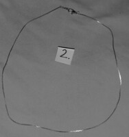 Nagyon szép lapított 18 KGP aranyozott fém nyaklánc 44 cm hosszú a képek szerint 2