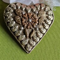 Kitűző, bross BRO421 - Antik hatású rosegold HAND made szív 55x58mm