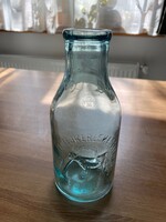 Régi Egyesült Tejkereskedelmi RT Budapest fél literes kék tejes üveg palack