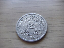 2    Frank   1944    Franciaország   A képen látható állapotban