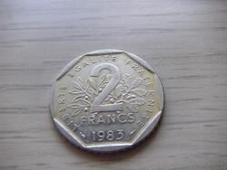 2    Frank   1983   Franciaország   A képen látható állapotban