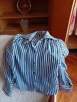 OLCSÓN!NEM KELL VASALNI! FEKETE-FEHÉR CSÍKOS NŐI BLÚZ, AUSZTRÁL.VÁLLA:40 CM, UJJA 62 CM