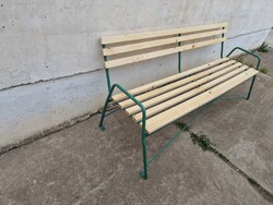 Retro kerti pad régi kerti pad csővázas kertipad vas pad kültéri bútorok