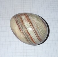 Aragonit tojás ásvány – 70x52 mm - 271 gramm