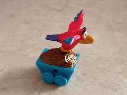 Jágó a vörös ara papagáj, az Aladdin meséből.