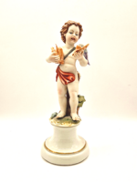 Olasz Capodimonte porcelán putto évszak 21.5cm