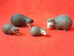 Extrém ritka, gyűjtői! Régi német Metzler & Ortloff süni család porcelán figurák