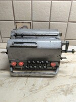 Antik BK1 orosz mechanikus számológép 1960-s évekből eladó!