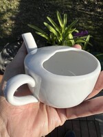Zsolnay, feher porcelàn tejkiöntô