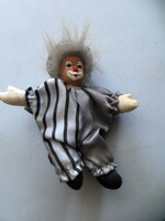 Régi antik porcelán fejű bohóc baba 15 cm csíkos overall