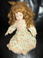 Régi antik porcelán baba 37 cm hosszú barna haj
