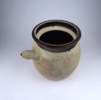 2A018 Régi nagyméretű különleges nyeles cserépedény 19 cm