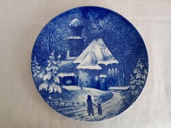 Porcelán falitányér Royal Bavaria 1976 Kochel-tónál lévő templom téli jelenet kék-fehér színben