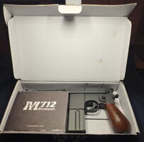 M712 Broomhandle -Co2-  6 mm airsoft pisztoly gyári dobozában