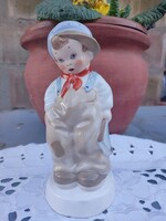 Royal Dux porcelán fiú könyvel