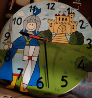 Lovag mintás gyermek falióra (8)