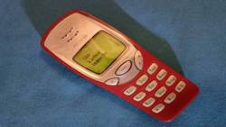 Nokia 3210 független Fóliás piros Új akkuval