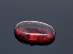 • Borostyán 7.00 ct drágakő ékszerészeknek, gyűjtőknek vagy más  hobby célra--új