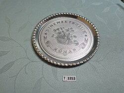 T3353 Nemzetközi Nőnap alumínium tálca 22cm
