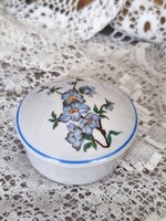 Hollóházi porcelán bonbonier, gyűrűtartó doboz kék barackvirágmintával