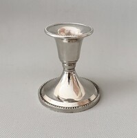 Elegáns ezüstözött sárgaréz mini gyertyatartó – Gyöngysoros díszítéssel, 6,5 cm