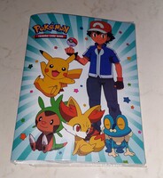 Pokémon kártyatartó album