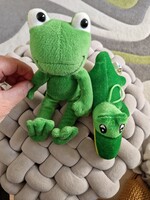 Plüss krokodil és béka, méretük 20cm, nagyon jó állapotban vannak