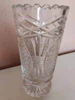 Ólomkristály váza, magassága 18 cm, hibátlan