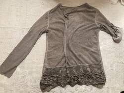 KARDIGÁN - NŐI - ÚJJA FELGOMBOLHATÓ - PAMUT- SELYEM - CSIPKE hossz - 60 cm - váll - 40 cm - HIBÁTLAN