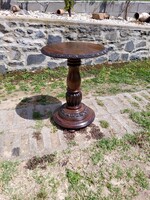 Antik lerakó asztal