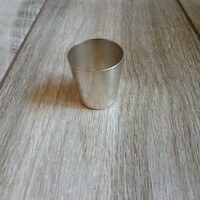 Pompás régi ezüstözött italmérő pohár III. (3,4x3,1 cm)