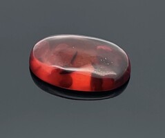 • Borostyán 6.20 ct drágakő ékszerészeknek, gyűjtőknek vagy más  hobby célra--új