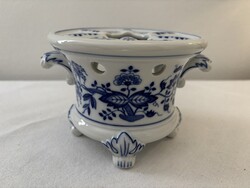 Hagymamintás Hutschenreuther melegentartó porcelán