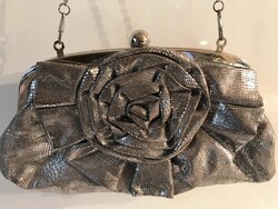 RETIKÜL - RÓZSÁS - EZÜST - 26 x 15 cm x 4 cm + LÁNC - 26 cm  - HIBÁTLAN