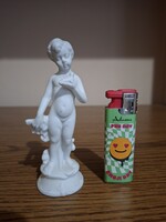 Capodimonte biszkvit, (bisquit) porcelán madarat tartó gyerek. 11,9 cm. Hibátlan.