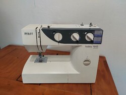 PFAFF hobby 1042 varrógép