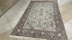 4184 Kasmíri hernyóselyem Isfahan kézi perzsa szőnyeg 150X250CM