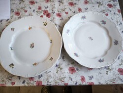 Zsolnay porcelán apró virágmintás  lapostányér  2 db  eladó!