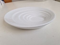 Hibátlan porcelán szappantartó mérete 14,5x11x3,5cm