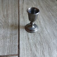 Apró régi ezüstözött gyertyatartó (4,8x3,2 cm)