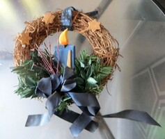 Régi rusztikus karácsonyi ajtódísz adventi kopogtató koszorú fa gyertyával 24 cm