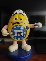 M & M s óra 26 cm