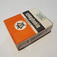 Retro régi bontatlan és symphonia szivarka cigaretta dohány trafikárú szocreál