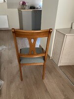 Eredeti fa bővíthető étkezőasztal 6 székkel