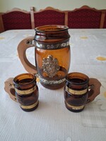 Retro Siesta Ware borostyán üveg sösöskorsó szett lovagi címerrel és feles poharakkal