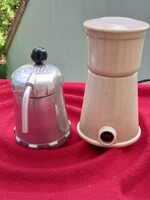 Retro Gomba kotyogó kávéfőző és bakelit kávédaráló