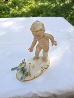 Antik Gräfenthal (Carl Scheidig) német porcelán figura – Madáretető kisfiú (Jelzett, apró hibával)